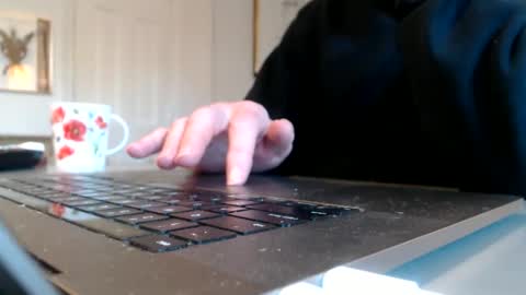 histrionical1 online show from 04/12/26, 07:19