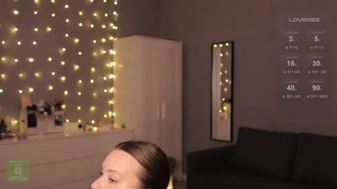 Snapshot of hit_girl_ chatting on 01/09/25, 06:15 Hey girl online show from 01/09/25, 06:15