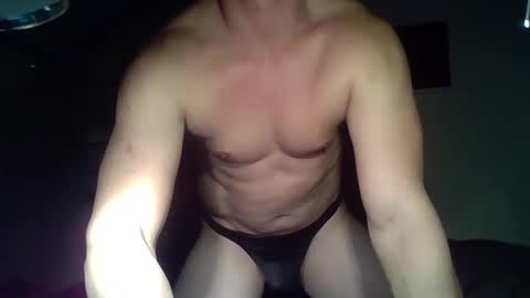 Snapshot of hitsfromthathong chatting on 01/26/25, 08:34 Add me on snc coachbombayche online show from 01/26/25, 08:34