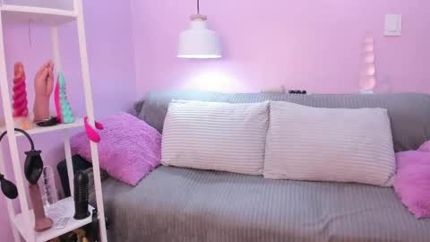 hiyakasudere online show from 04/25/26, 12:19