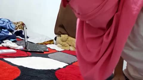 hnsigle77sexosps online show from 06/04/26, 08:20