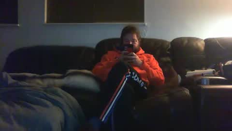 Snapshot of hobbes80 chatting on 01/01/25, 07:52 hobbes80 online show from 01/01/25, 07:52