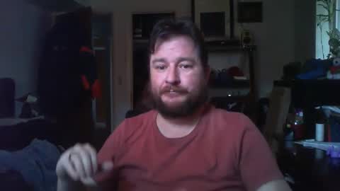 Snapshot of hobbes80 chatting on 02/04/25, 08:38 hobbes80 online show from 02/04/25, 08:38