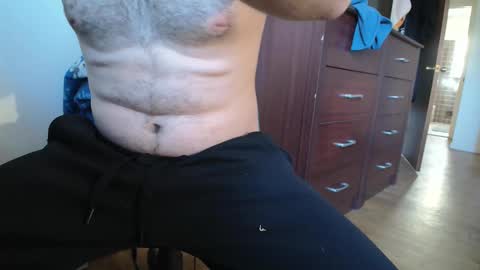 Snapshot of hockeyplayer206850 chatting on 01/09/25, 08:44 Hockey Player online show from 01/09/25, 08:44