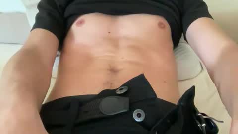 Snapshot of hodler1 chatting on 10/14/25, 01:34 hodler1 online show from 10/14/25, 01:34