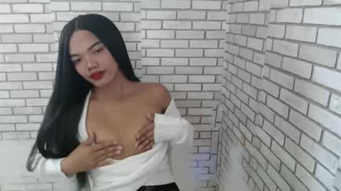 Guinevere3 online show from 01/08/26, 03:42