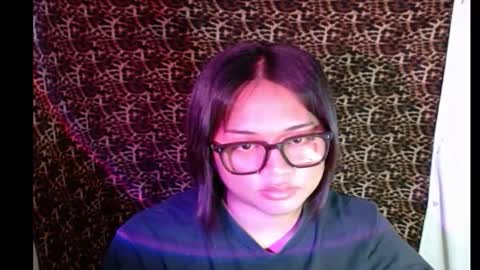 Snapshot of hoelyhanabi chatting on 01/08/26, 03:42 KIESH online show from 01/08/26, 03:42