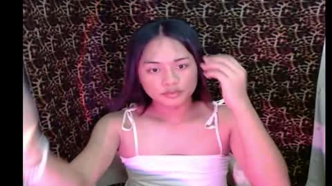 Snapshot of hoelyhanabi chatting on 01/12/26, 05:23 KIESH online show from 01/12/26, 05:23