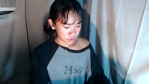 Karrie3 online show from 11/24/25, 02:22