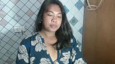 Layla3 online show from 02/18/26, 03:02