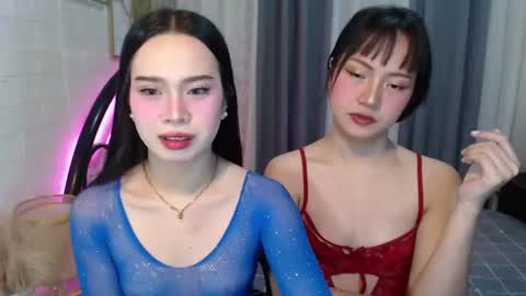 Snapshot of hoelymolly chatting on 06/26/26, 07:07 hoelymolly online show from 06/26/26, 07:07