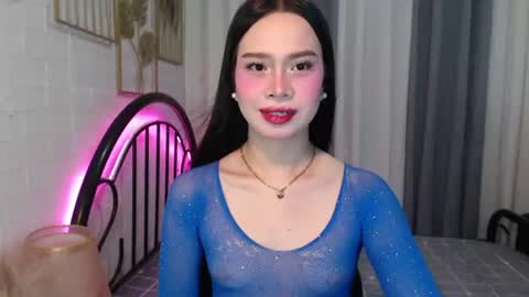 Snapshot of hoelymolly chatting on 06/29/26, 05:57 hoelymolly online show from 06/29/26, 05:57