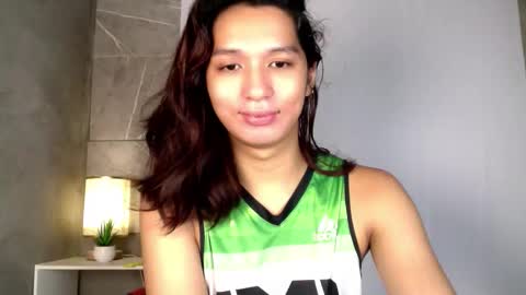 Snapshot of hoelymorri chatting on 10/03/25, 01:13 Hoelymorri online show from 10/03/25, 01:13