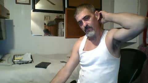 hoglegg99384194 online show from 09/20/25, 10:00