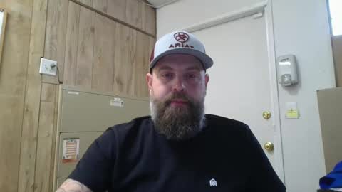 Hold The Door online show from 12/23/24, 05:11