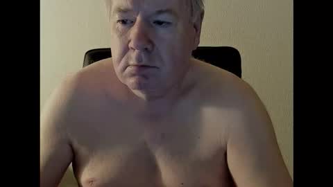 Holger online show from 10/24/25, 03:03