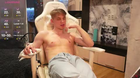 Extaz  Athrey  Howard online show from 11/02/25, 09:50