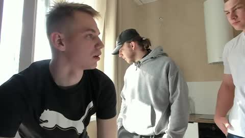 Extaz  Athrey  Howard online show from 04/19/26, 06:46