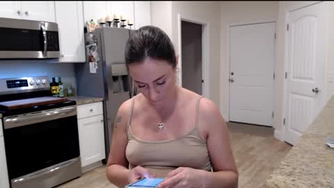 Holi Hurricane online show from 04/03/26, 03:15