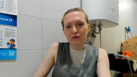 Snapshot of holistic_woman chatting on 07/14/26, 07:46 holistic_woman online show from 07/14/26, 07:46