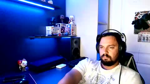 Snapshot of holliesdollies90 chatting on 10/31/25, 07:37 holliesdollies90 online show from 10/31/25, 07:37