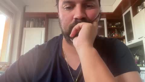 Snapshot of holliesdollies90 chatting on 11/06/25, 10:38 holliesdollies90 online show from 11/06/25, 10:38