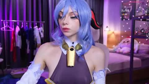 Holli online show from 02/21/26, 10:49