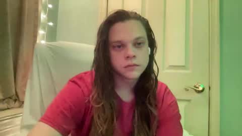 Snapshot of holly23hopefull chatting on 12/20/24, 03:14 Hollys Drive threw Side Of CB. online show from 12/20/24, 03:14