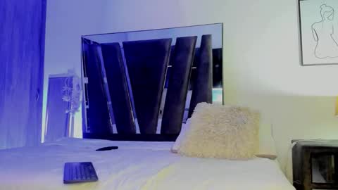 Mara online show from 10/26/25, 03:45