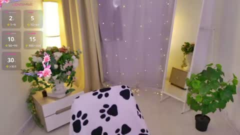 Snapshot of holly_kittenss chatting on 07/10/26, 12:52 Lana online show from 07/10/26, 12:52