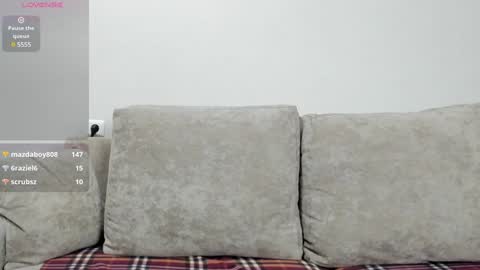 Polly online show from 01/22/25, 12:17