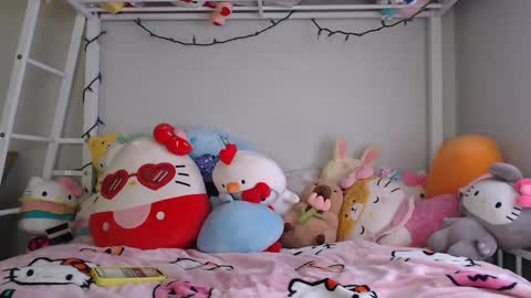 Holly Kitty online show from 09/09/25, 05:34