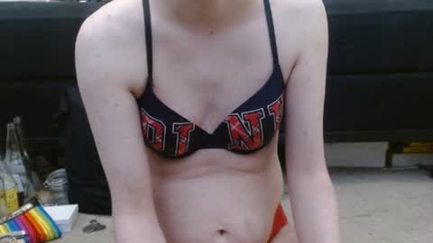 Holly Hawkes online show from 02/01/25, 11:48