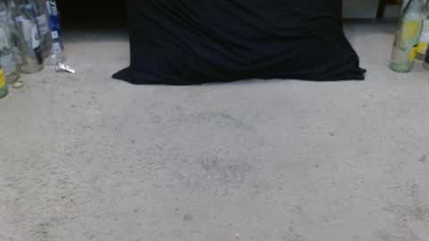 Holly Hawkes online show from 02/06/25, 02:11