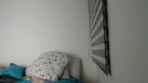 Snapshot of hollykoff chatting on 12/28/24, 05:02 space online show from 12/28/24, 05:02