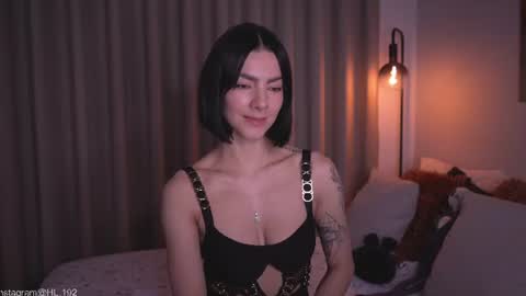 Snapshot of hollylinder_ chatting on 07/02/26, 02:00 Holly Linder online show from 07/02/26, 02:00