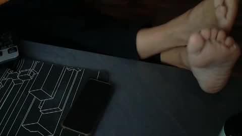 hollymollysucker online show from 12/22/25, 04:04