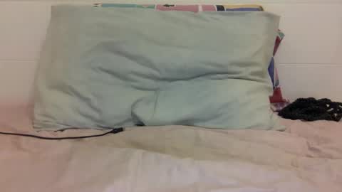 EDGED DICK online show from 04/10/26, 05:17