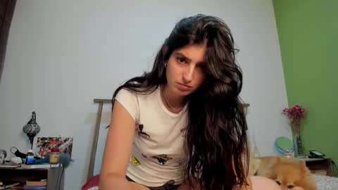 hollyshit_ online show from 12/24/24, 12:44