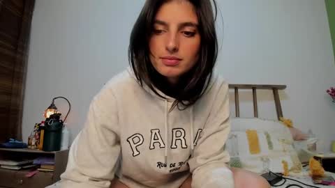 hollyshit_ online show from 01/21/25, 12:46