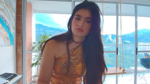 hollyshit_ online show from 01/18/26, 10:35