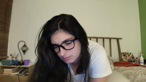 hollyshit_ online show from 02/27/26, 01:38