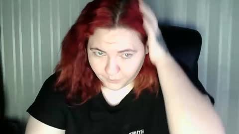 HollyXEva online show from 01/18/26, 04:05