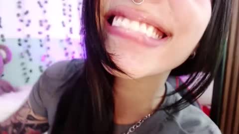 holly online show from 12/21/24, 05:18