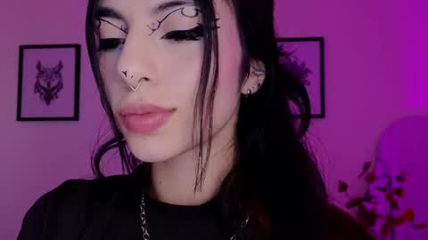 holly online show from 05/28/26, 06:00