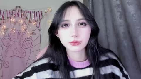 Ho Lee Sheet online show from 11/16/25, 07:30