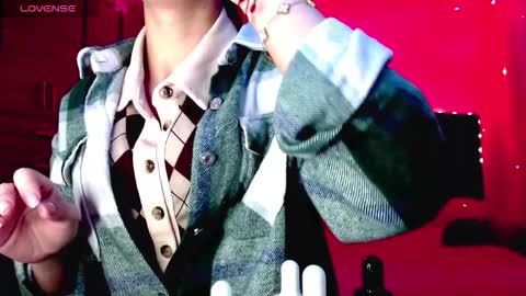 Juli online show from 11/23/25, 03:50