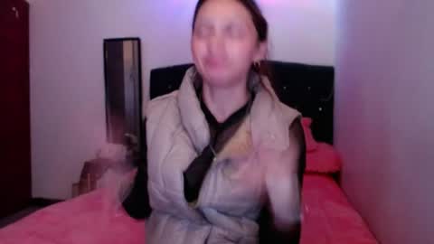 Snapshot of holy_julii chatting on 07/12/26, 05:31 holy_julii online show from 07/12/26, 05:31