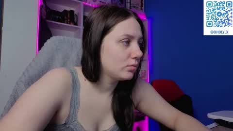 Snapshot of holy_kveta chatting on 02/11/26, 03:11 Kviki online show from 02/11/26, 03:11