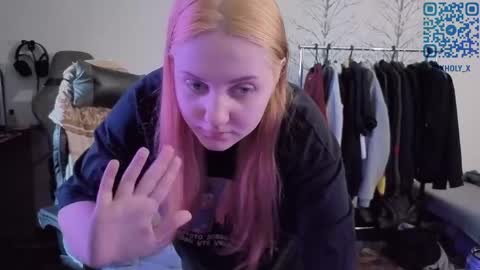 Kviki online show from 04/01/26, 02:56